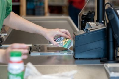 Scanner im Lebensmittelladen