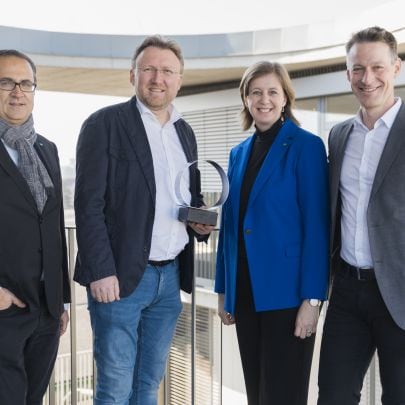 Geschäftsführer SFG Christoph Ludwig, CEO Kiubo Hans Schaffer, Wirtschaftslandesrätin Barbara Eibinger-Miedl, CEO Kiubo Florian Stadtschreiber