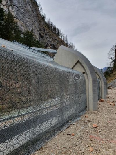 Felswand „Steinerne Jungfrau“