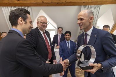Landesrat DI Willibald Ehrenhöfer bei der Verleihung des Innovationspreis im Schloßberghotel Graz
