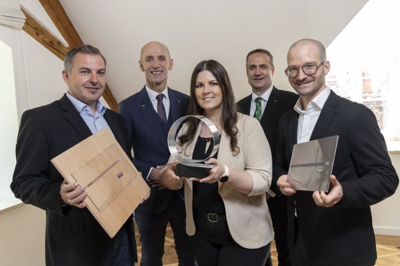 (c) Lunghammer Mario Leitner (royos), Landesrat Willibald Ehrenhöfer, Cornelia Leitner (royos), Christoph Ludwig (SFG) und Andreas Hausberger (royos)